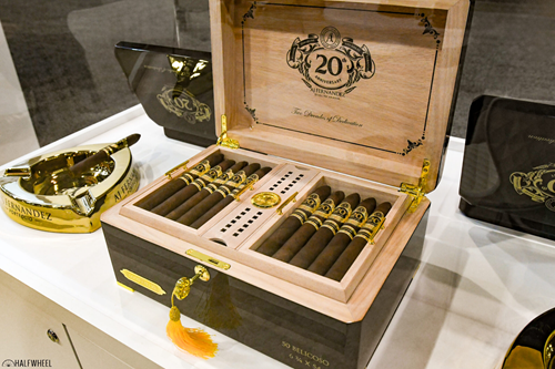Aj Fernandez 20th Anniversary - Belicoso - 6 3/4 X 54