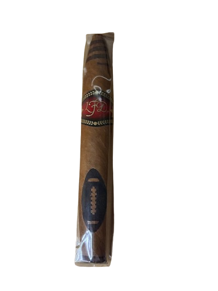 La Flor Dominicana Special Football Edition 2025 - No.1