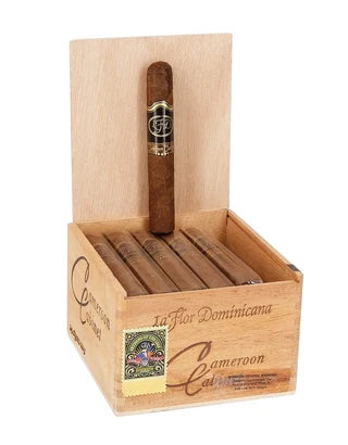 La Flor Dominicana Cameroon Cabinet Number 4 (Toro) (6.25" x 54)