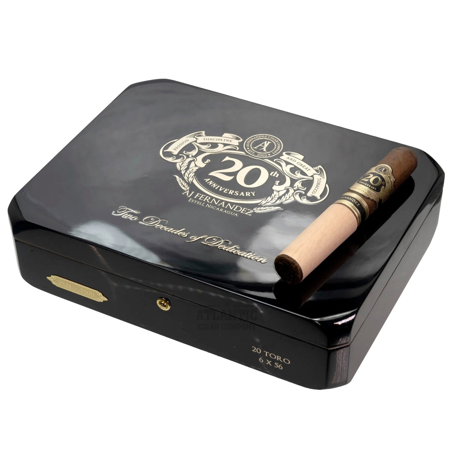 Aj Fernandez 20th Anniversary - Toro 6 X 56 - cigar13