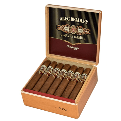 Alec Bradley the Lineage - 770 - 7 X 70 - cigar13