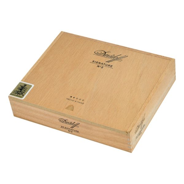 Davidoff Signature No. 2 6.0" x 38 – Mild-to-Medium Cigar