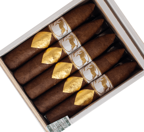 Cavalier Geneve White Series Petit No. 2 (4.75" x 52)