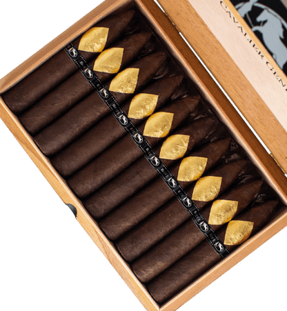 Cavalier Geneve Black II Series Petit No. 2 (4.75" x 52)