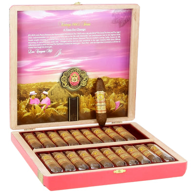 Arturo Fuente Rare Pink VS Queen of Hearts (3.75