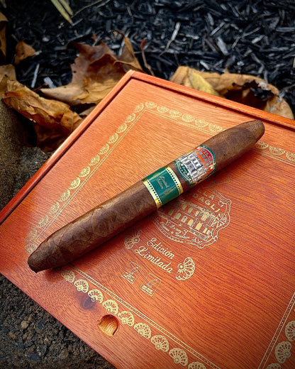 Casdagli Villa Casdagli Edicion Limitada (7.3" x 57)