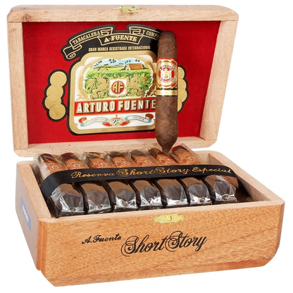 Arturo Fuente Hemingway Maduro - Short Story-4x49