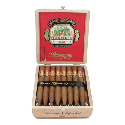 Arturo Fuente Hemingway Classic Sungrown