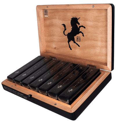 Dunbarton Mi Querida Black Unicorn (6.25