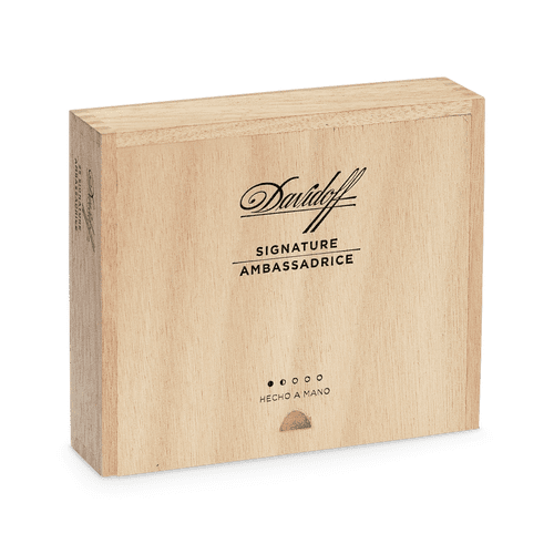 Davidoff Signature Ambassadrice