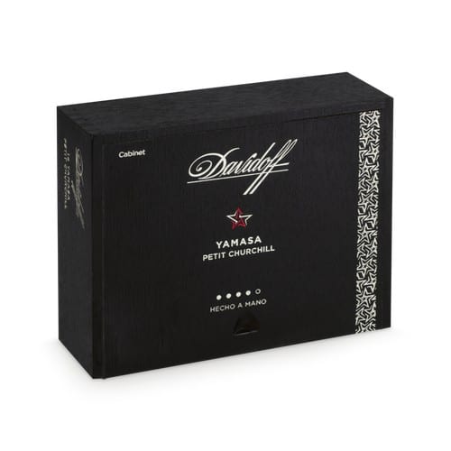 Davidoff Yamasa Petit Churchill