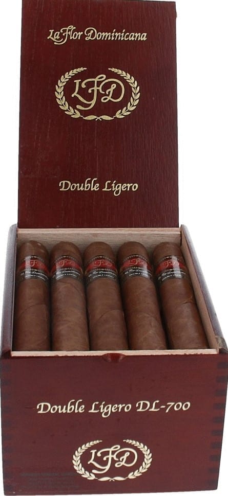 La Flor Dominicana (LFD) Double Ligero 654 Maduro