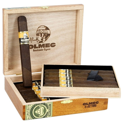 Foundation Olmec Maduro Toro