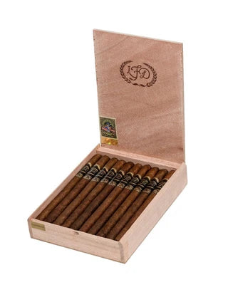 La Flor Dominicana Cameroon Cabinet Number 1 (Lonsdale) (6.5" x 44)