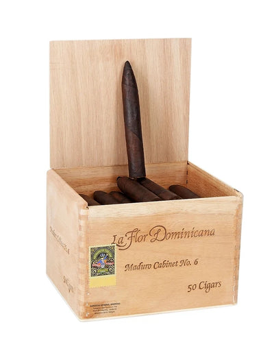 La Flor Dominicana Limited Production Maduro Cabinet No 6 (Torpedo) (5.75