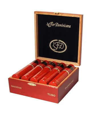 La Flor Dominicana (LFD) Air Bender Matatan Tubos (Robusto) (5.0