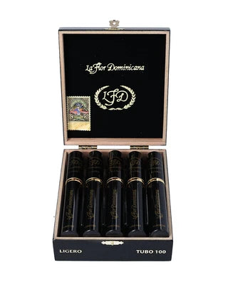 La Flor Dominicana (LFD) Ligero L-100 Tubos (Corona) (5.5