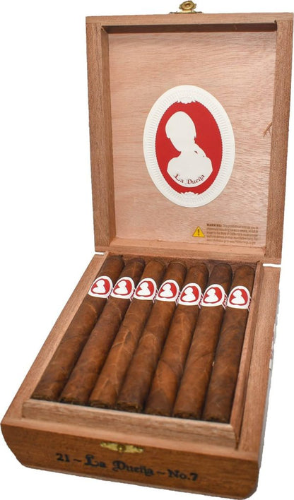 La Dueña No. 7 Petit Lancero