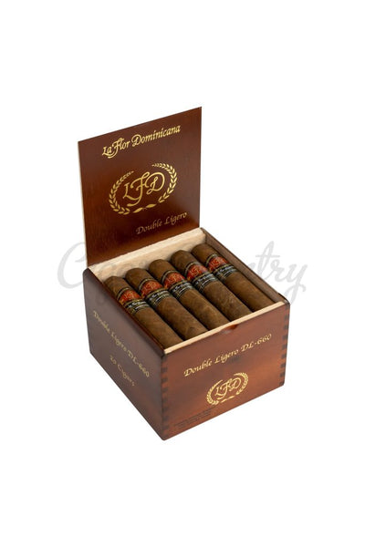 La Flor Dominicana (LFD) Double Ligero 660 Natural