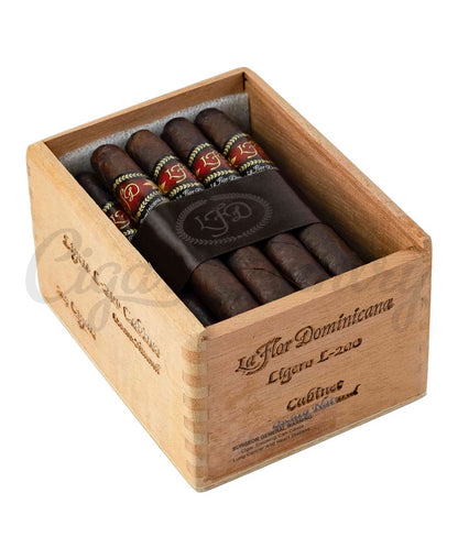 La Flor Dominicana (LFD) Ligero L200 Cabinet Oscuro
