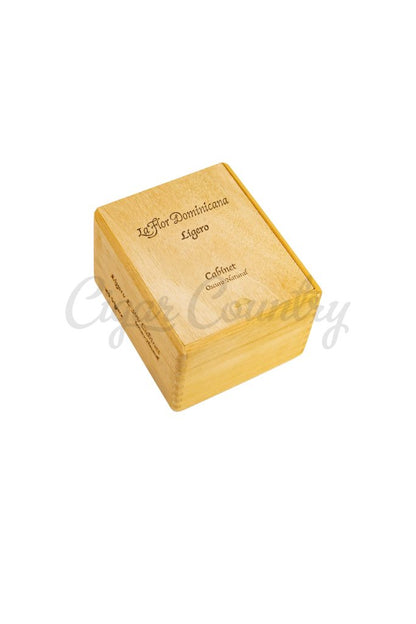 La Flor Dominicana (LFD) Ligero L300 Cabinet Oscuro