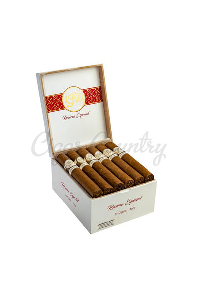 La Flor Dominicana (LFD) Reserva Especial Toro