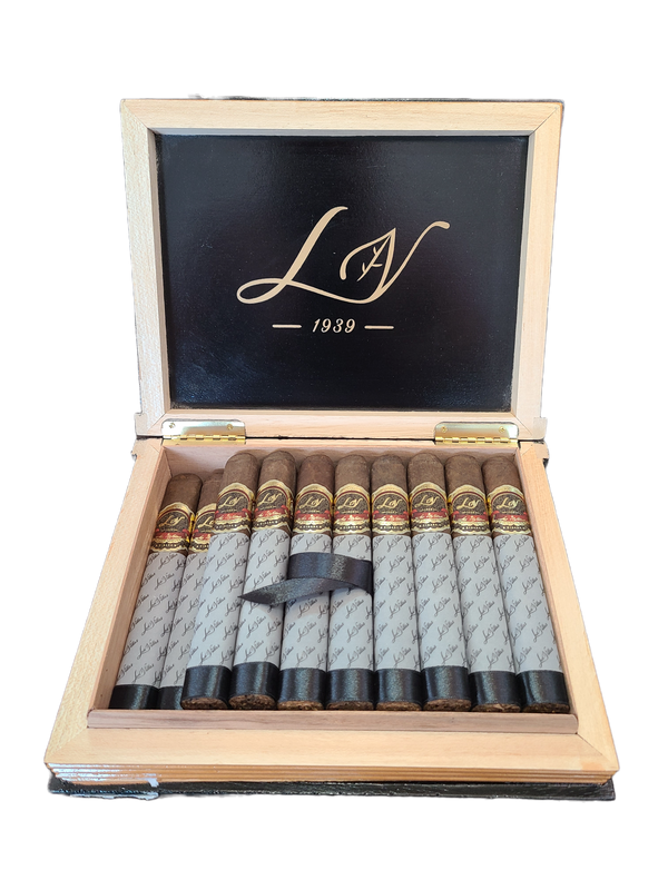LAS VILLAS BY THE BOOK CIGARS