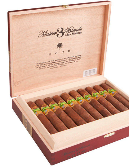 Oliva Master Blends 3 (III) Robusto