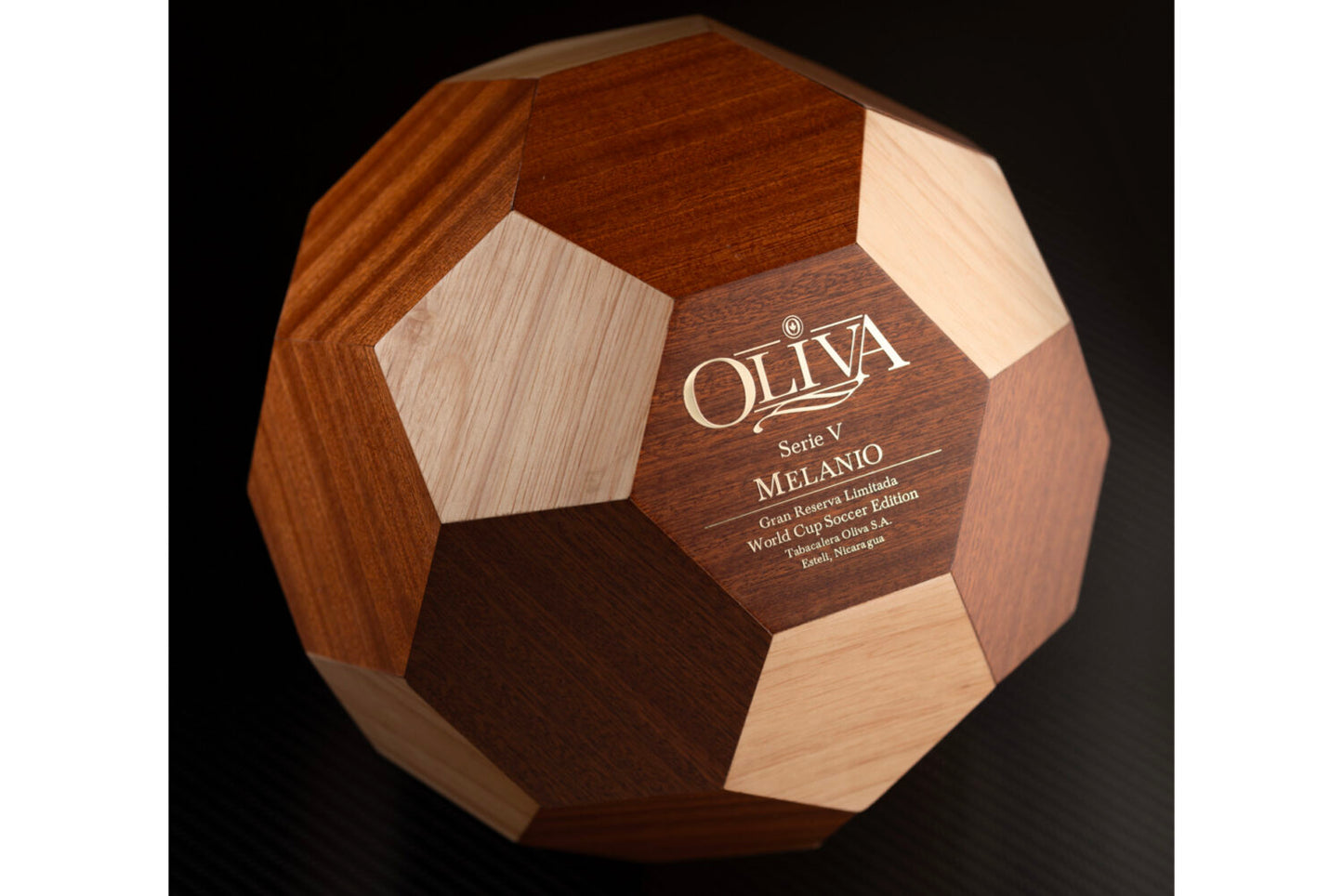 Oliva Serie V Melanio World Cup Edition 2026 LE (6.0" x 60)