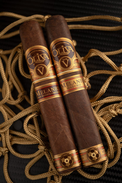 Oliva Serie V Melanio World Cup Edition 2026 LE (6.0" x 60)
