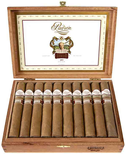 Padron Damaso Series - No. 32 Red Label - 5.25x52