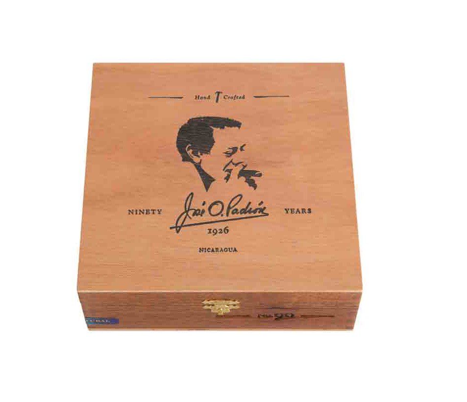 Padron 1926 Serie No. 90 Maduro Tubo