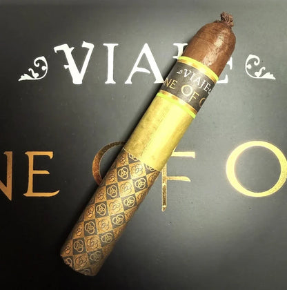 Viaje One of One Outer Edge (5.25 x 54)
