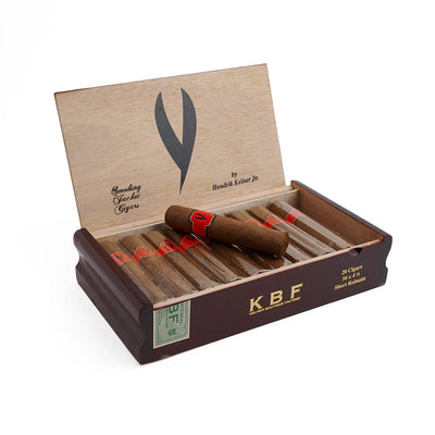 Smoking Jacket Short Robusto (4.5