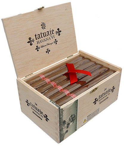 Tatuaje Havana VI Almirantes Churchill