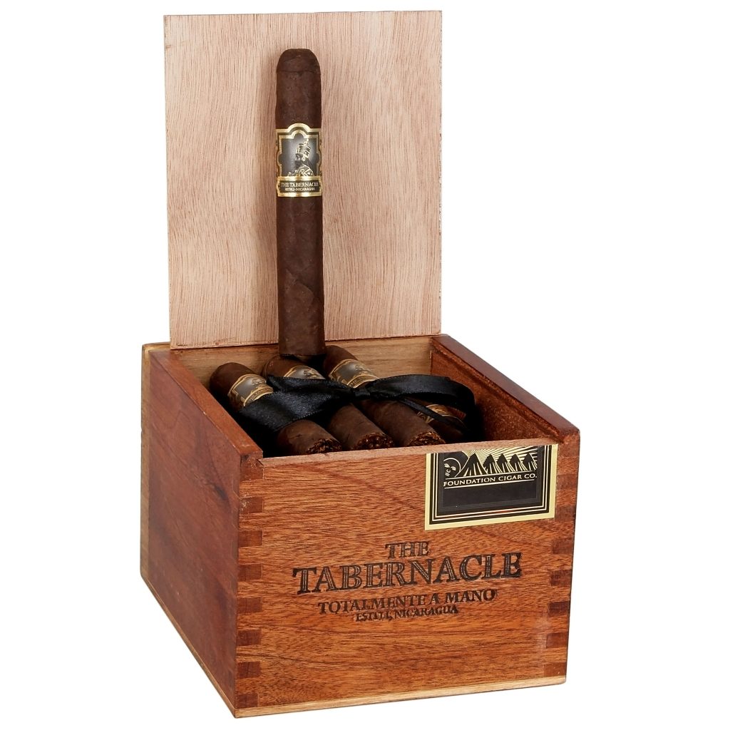 Foundation The Tabernacle CT Broadleaf Robusto