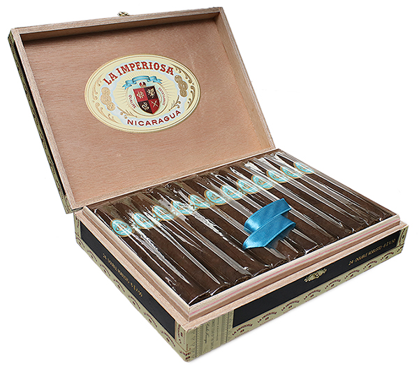 Crowned Heads La Imperiosa - Double Robusto - 6 3/8 X 50