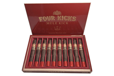 Crowned Heads Four Kicks Mule Kick Le 2025 - Robusto Extra - 5 7/8 X 52