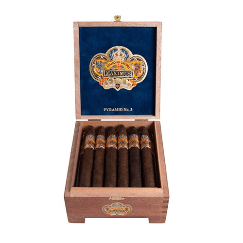 Diamond Crown Maximus Cigars - Pyramid 3 - 63/8" X 50 - cigar13