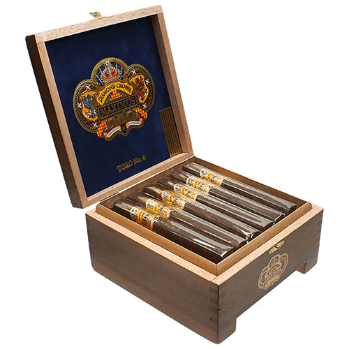 Diamond Crown Maximus Cigars - Toro 4 - 6" X 50 - cigar13