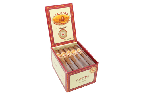 La Aurora 1962 Corojo Cigars - Toro - 5.75x54 - cigar13