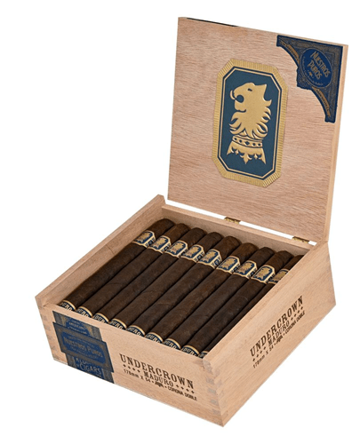 Liga Undercrown Maduro Cigars - Corona Doble - 7x54 - cigar13