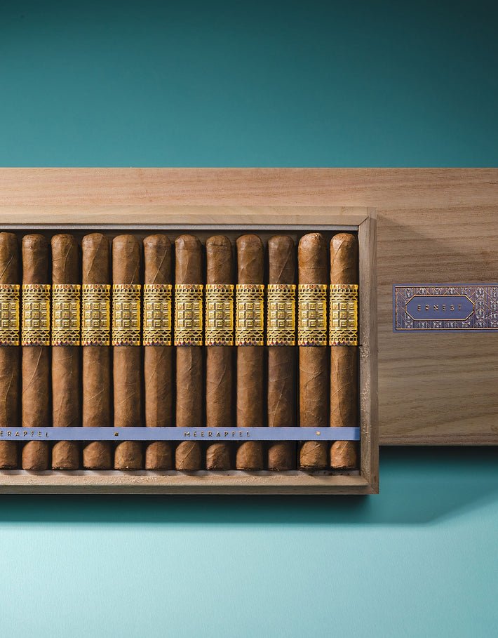 Meerapfel Ernest Corona Gorda (5 1/2 x 46) - cigar13