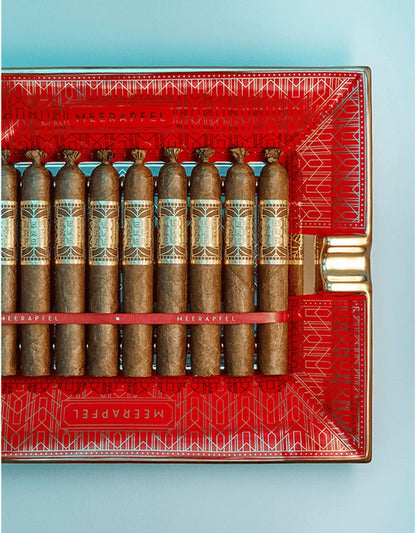 Meerapfel Richard Double Robusto (5 3/4 x 52) - cigar13