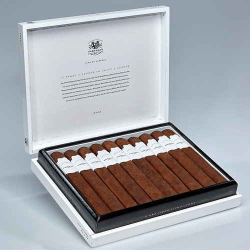 Partagas Legend Cigars - Toro - 6 1/4 X 54