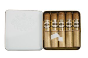 PDR A. Flores 1975 Gran Reserva Desflorado Half Corona
