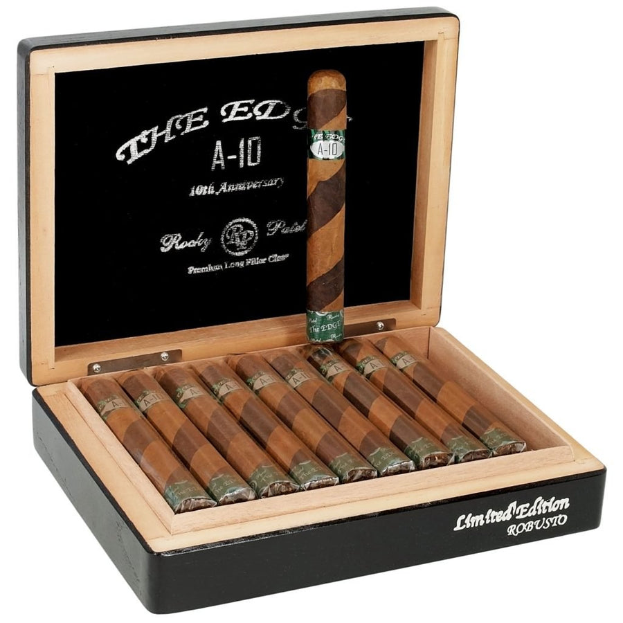 Rocky Patel The Edge A - 10 Robusto - cigar13