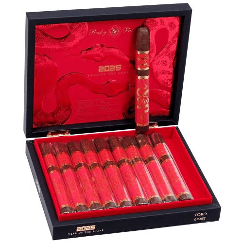 Rocky Patel Year of the Snake - Toro - 6.5x52 - cigar13